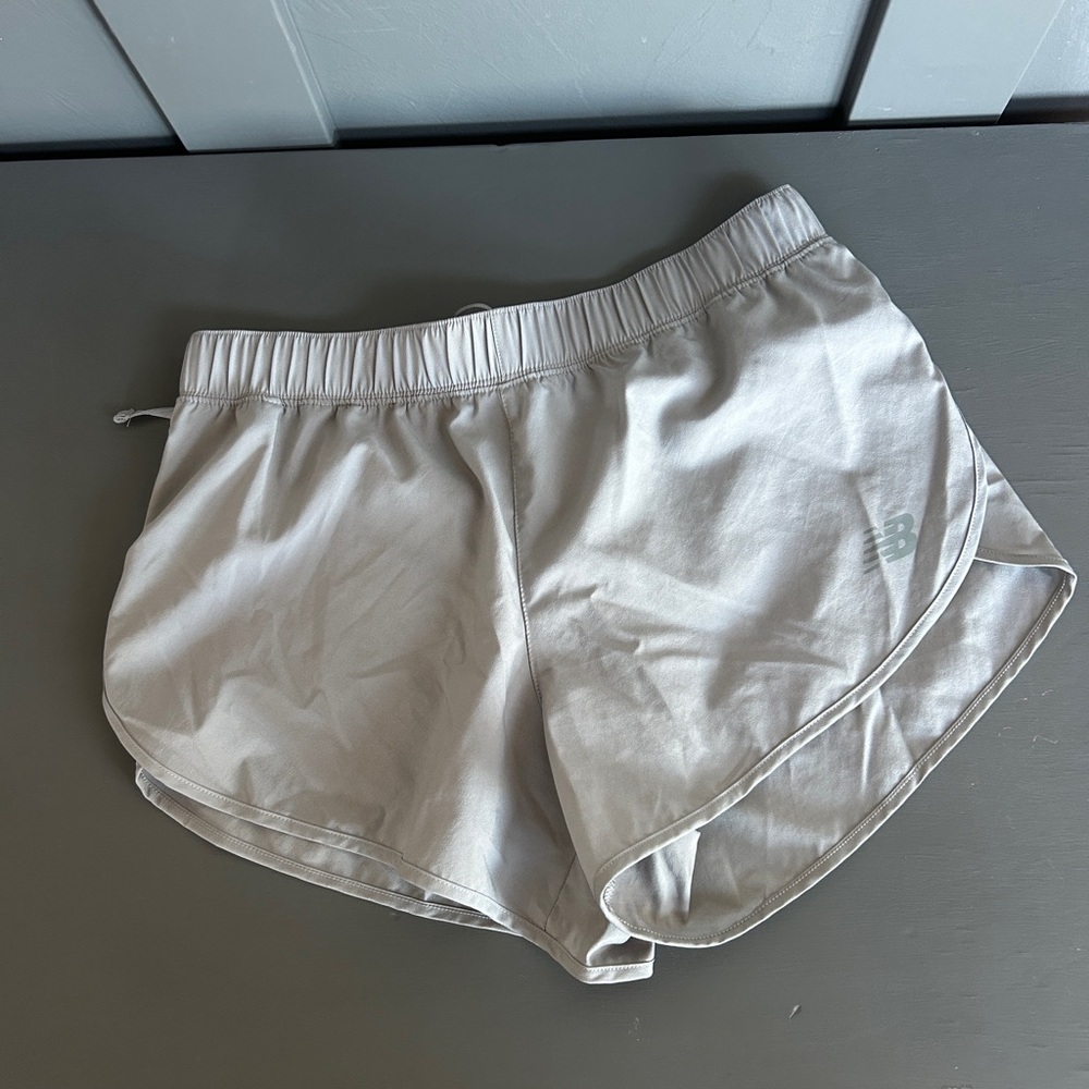 New Balance Women's Light Gray Athletic Shorts